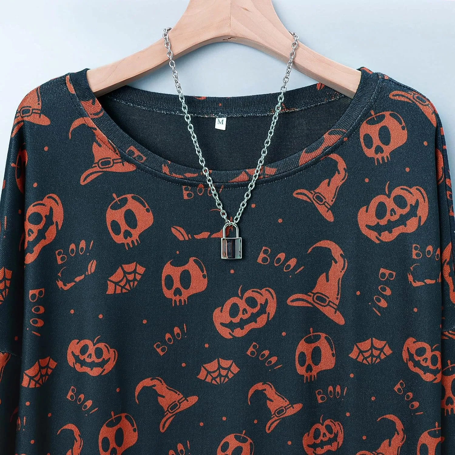 BOUTIKOME Womens Halloween Pumpkin Sweatshirt Black Cat Long Sleeve Crewneck Pullover Shirts with Pocket Tunic Tops