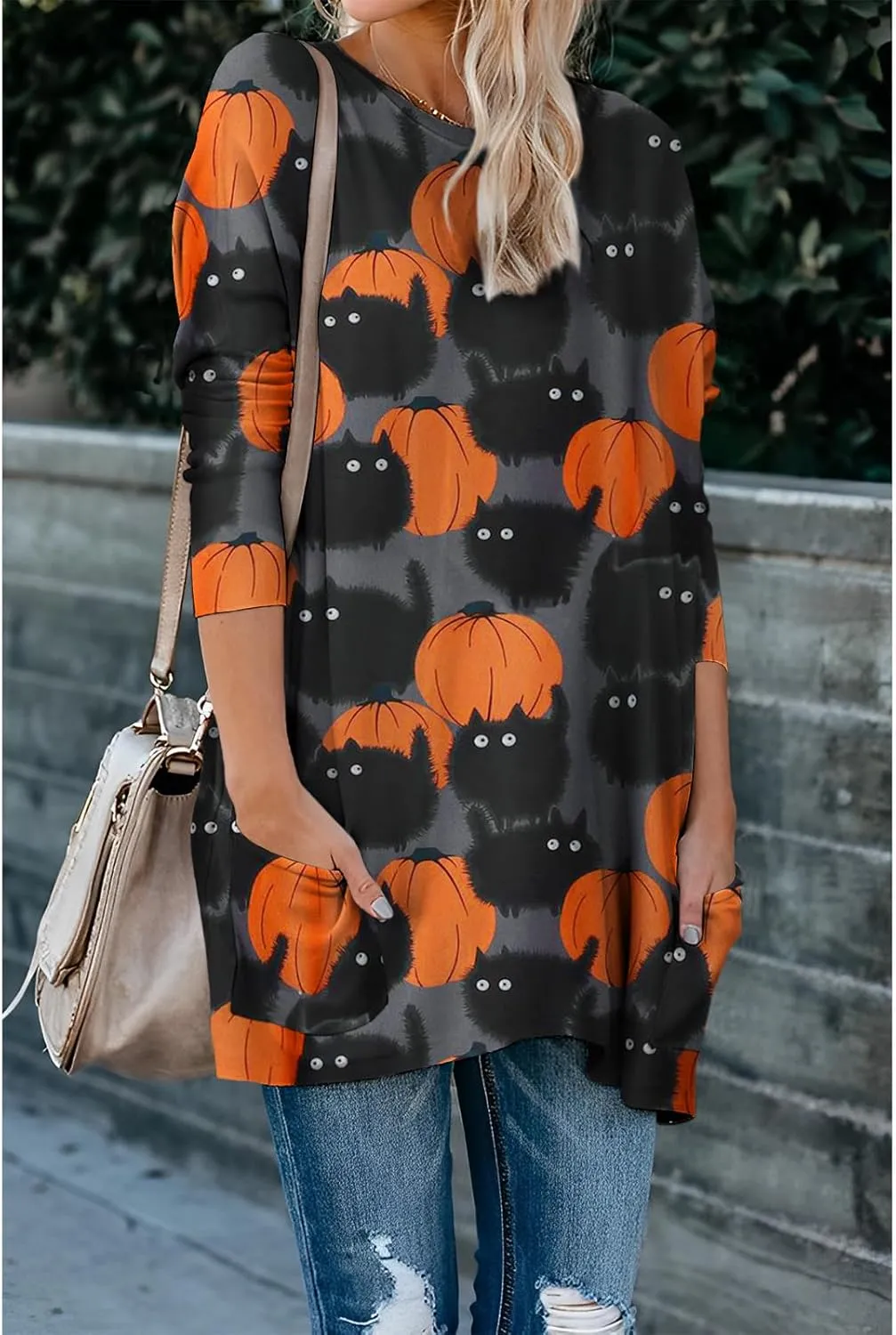 BOUTIKOME Womens Halloween Pumpkin Sweatshirt Black Cat Long Sleeve Crewneck Pullover Shirts with Pocket Tunic Tops
