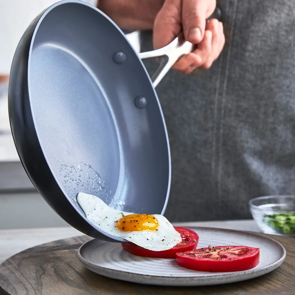 Valencia Pro Ceramic Nonstick 11-Piece Cookware Set